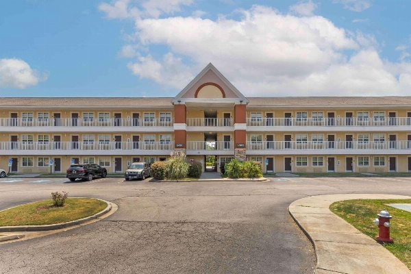 Extended Stay America Select Suites - Columbia - Ft. Jackson image 1