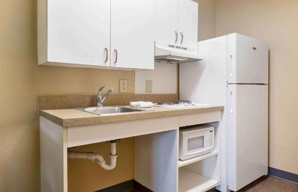 Extended Stay America Select Suites - Columbia - Ft. Jackson image 11