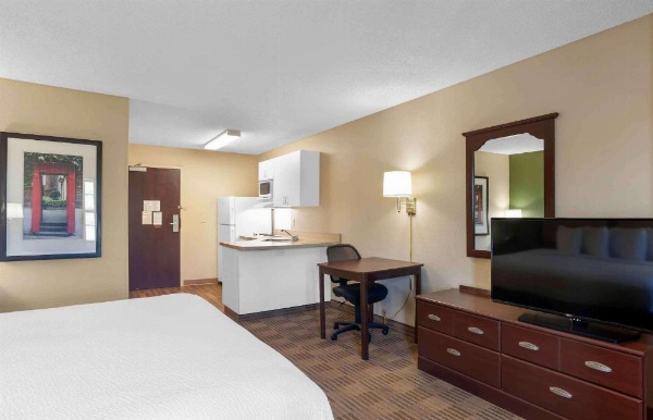 Extended Stay America Select Suites - Columbia - Ft. Jackson image 14