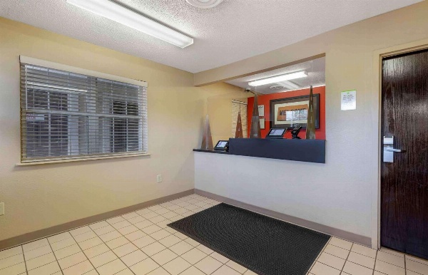 Extended Stay America Select Suites - Columbia - Ft. Jackson image 3